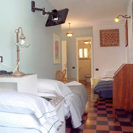 Gianni Franzi Hotel Vernazza