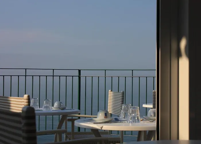 Gianni Franzi Hotel Vernazza